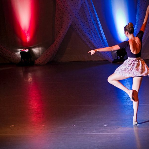 Московский академический театр имени В. Маяковского