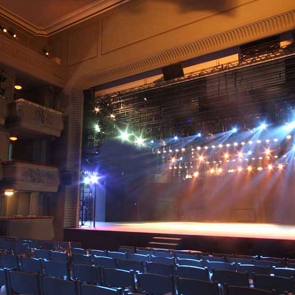 Театр Наций